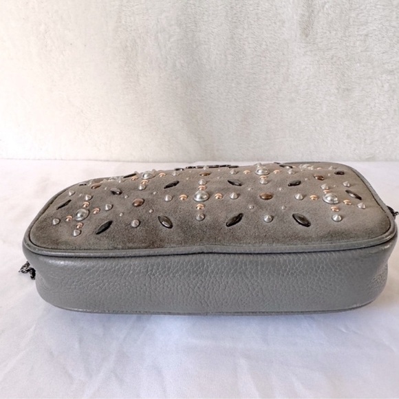 Coach RARE Coach Praire Rivet Double Zip Crossbody Clutch w Studs/dustbag - Picture 6 of 10